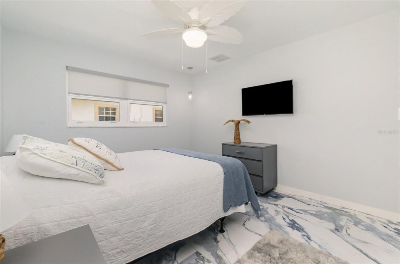 1661 Swan Terrace, North Fort Myers, FL 33903 Photo