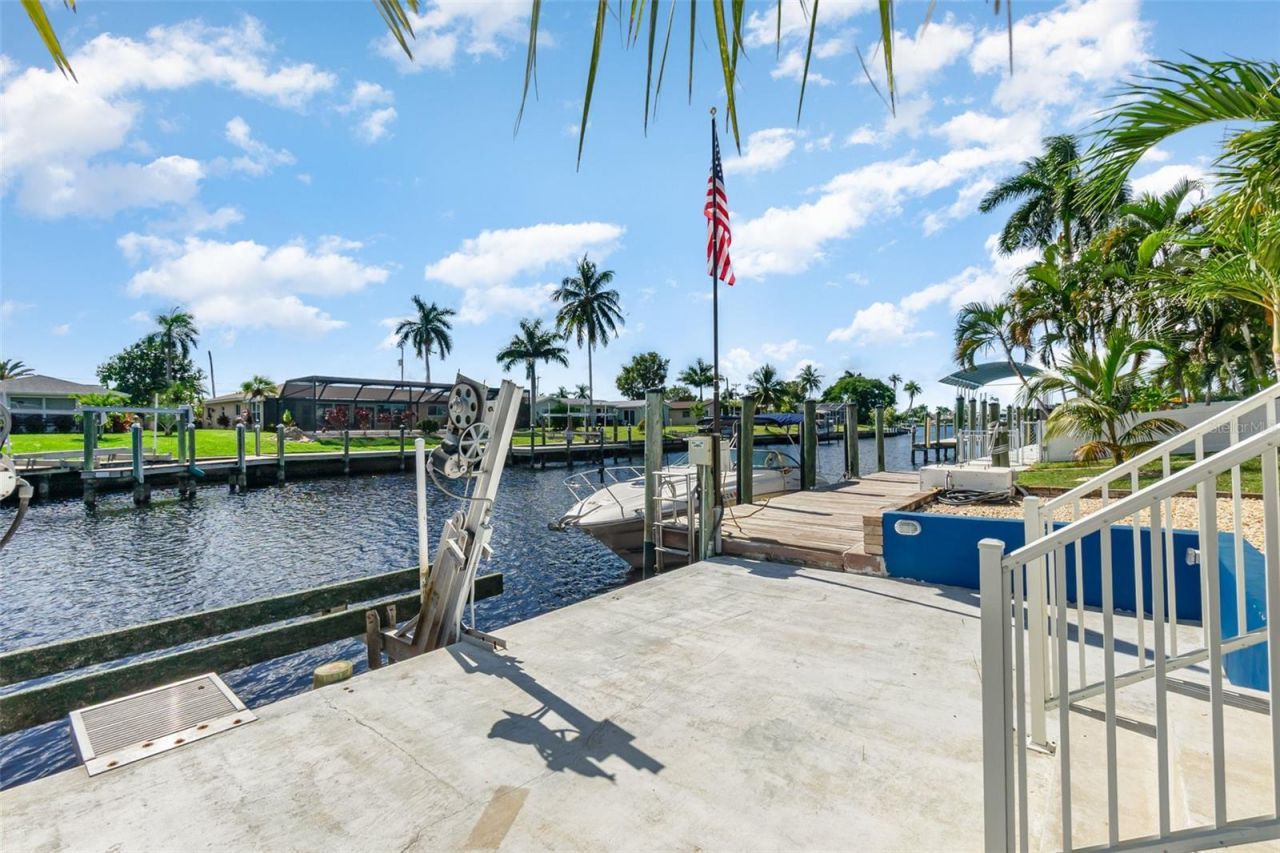 1661 Swan Terrace, North Fort Myers, FL 33903 Photo