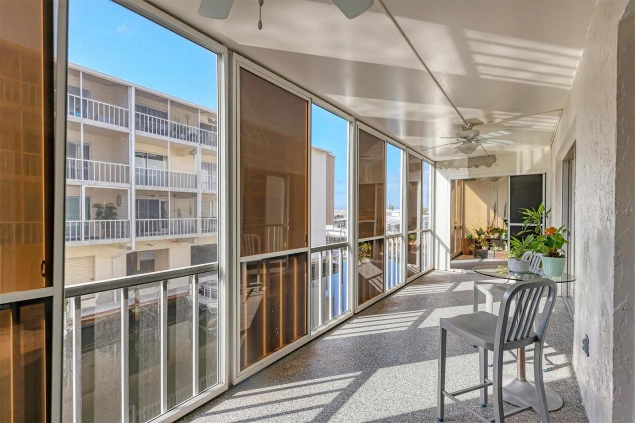 1714 69th Avenue W, Unit B203, Bradenton, FL 34207 Photo