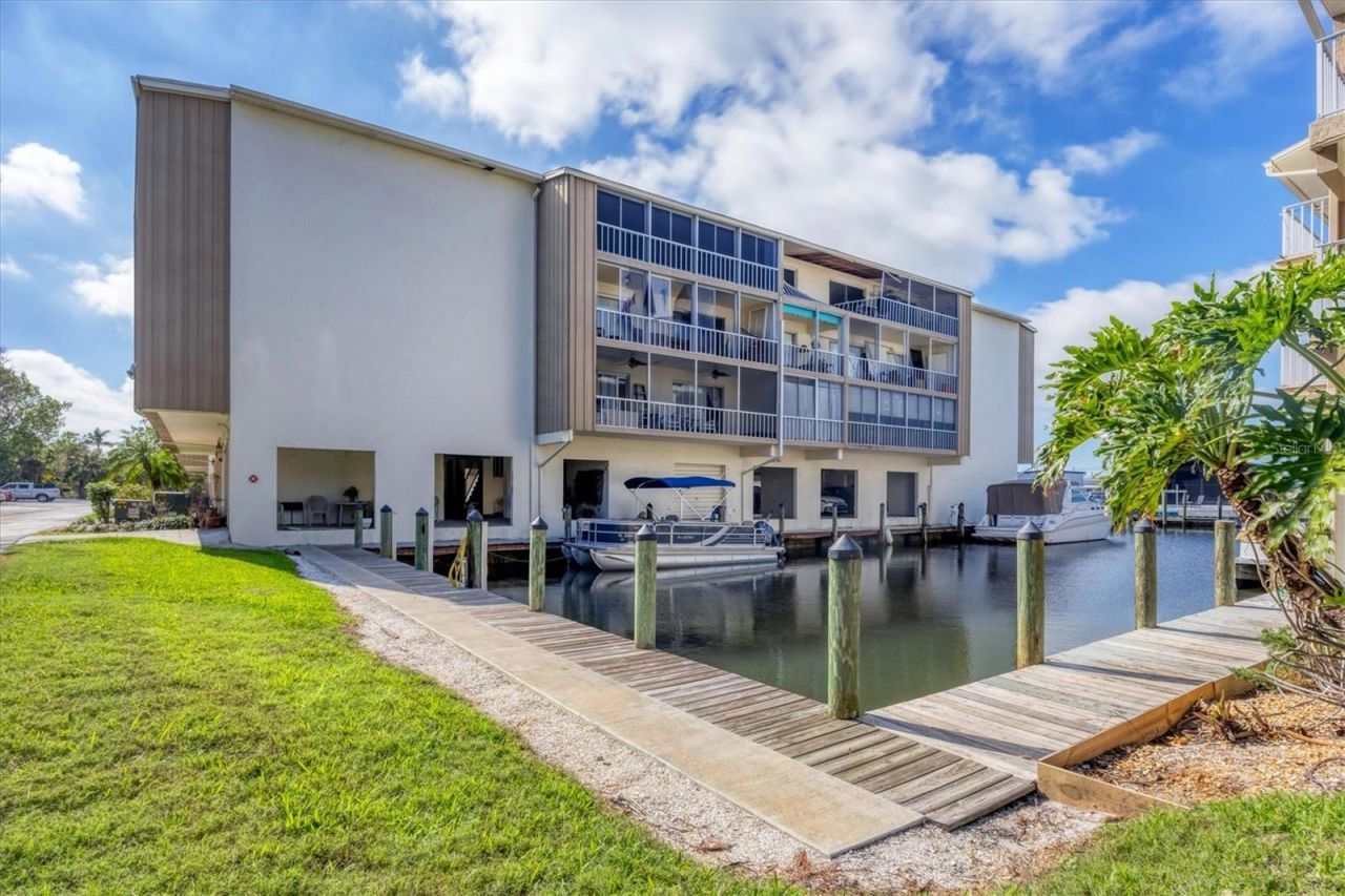1714 69th Avenue W, Unit B203, Bradenton, FL 34207 Photo