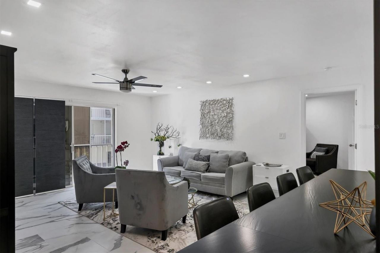 1714 69th Avenue W, Unit B203, Bradenton, FL 34207 Photo