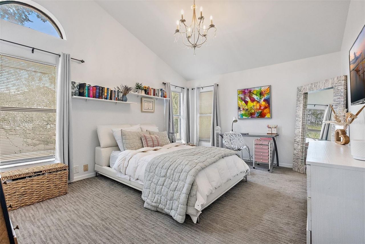 5801 Leeland Street S, Saint Petersburg, FL 33715 Photo