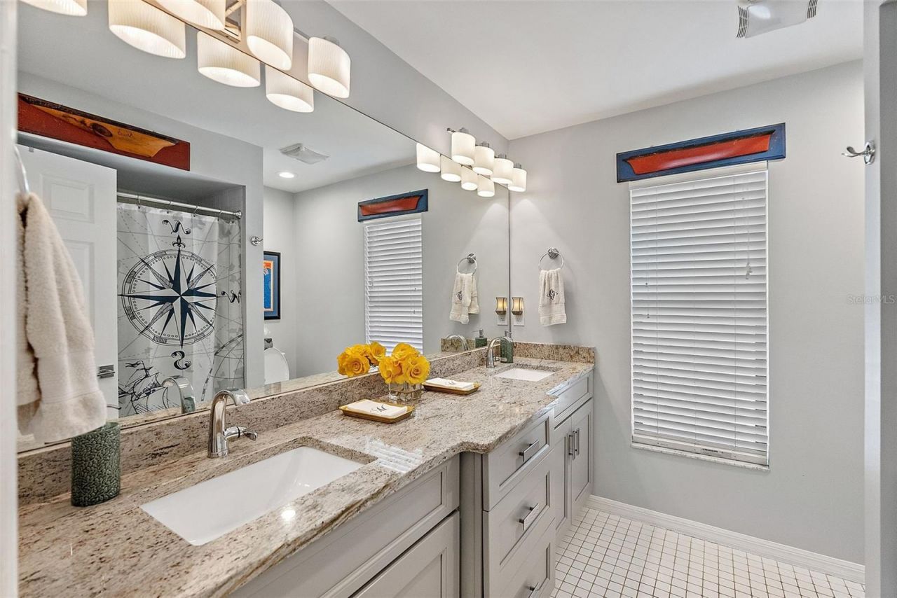 5801 Leeland Street S, Saint Petersburg, FL 33715 Photo