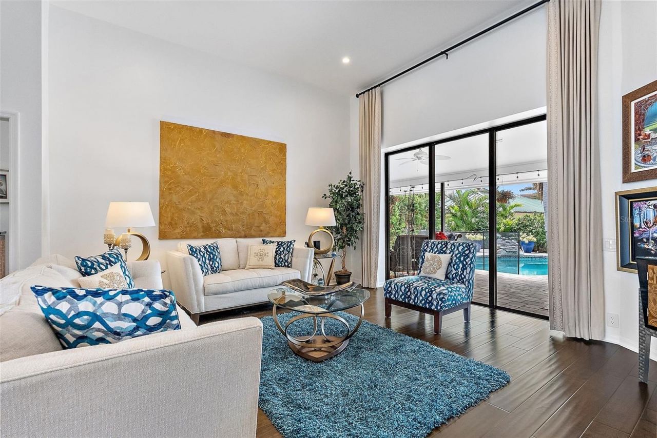 5801 Leeland Street S, Saint Petersburg, FL 33715 Photo