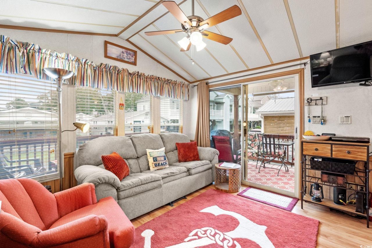 6001-v30 South Kings Hwy. Photo 13