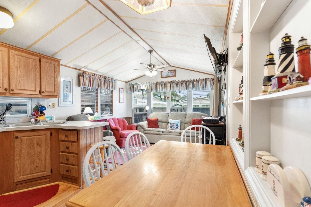 6001-v30 South Kings Hwy. Photo 16