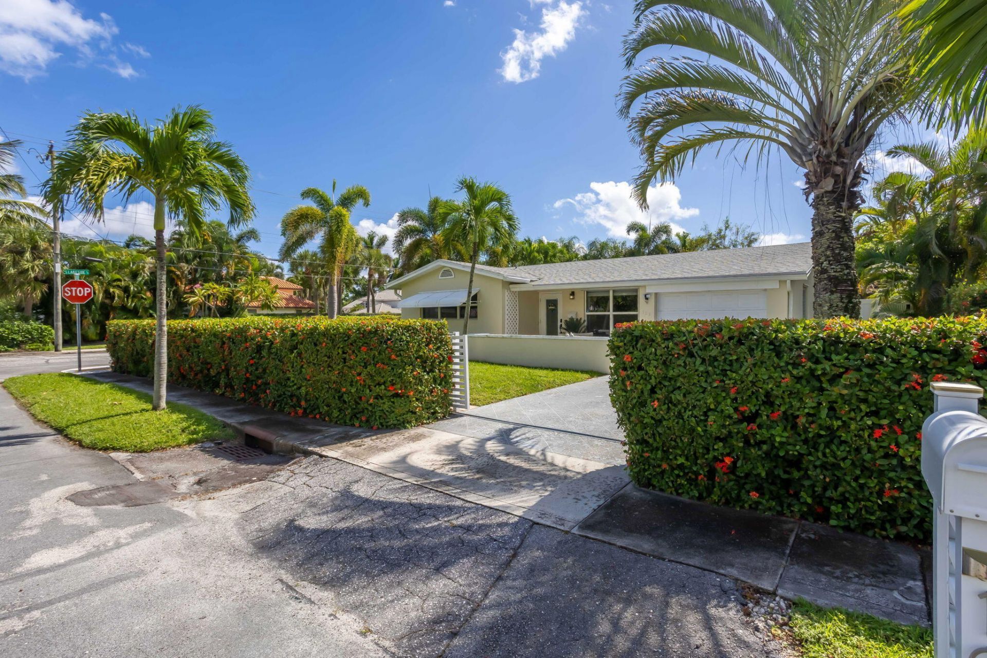 103 16th Avenue South, Lake Worth Beach, FL 33460 Photo