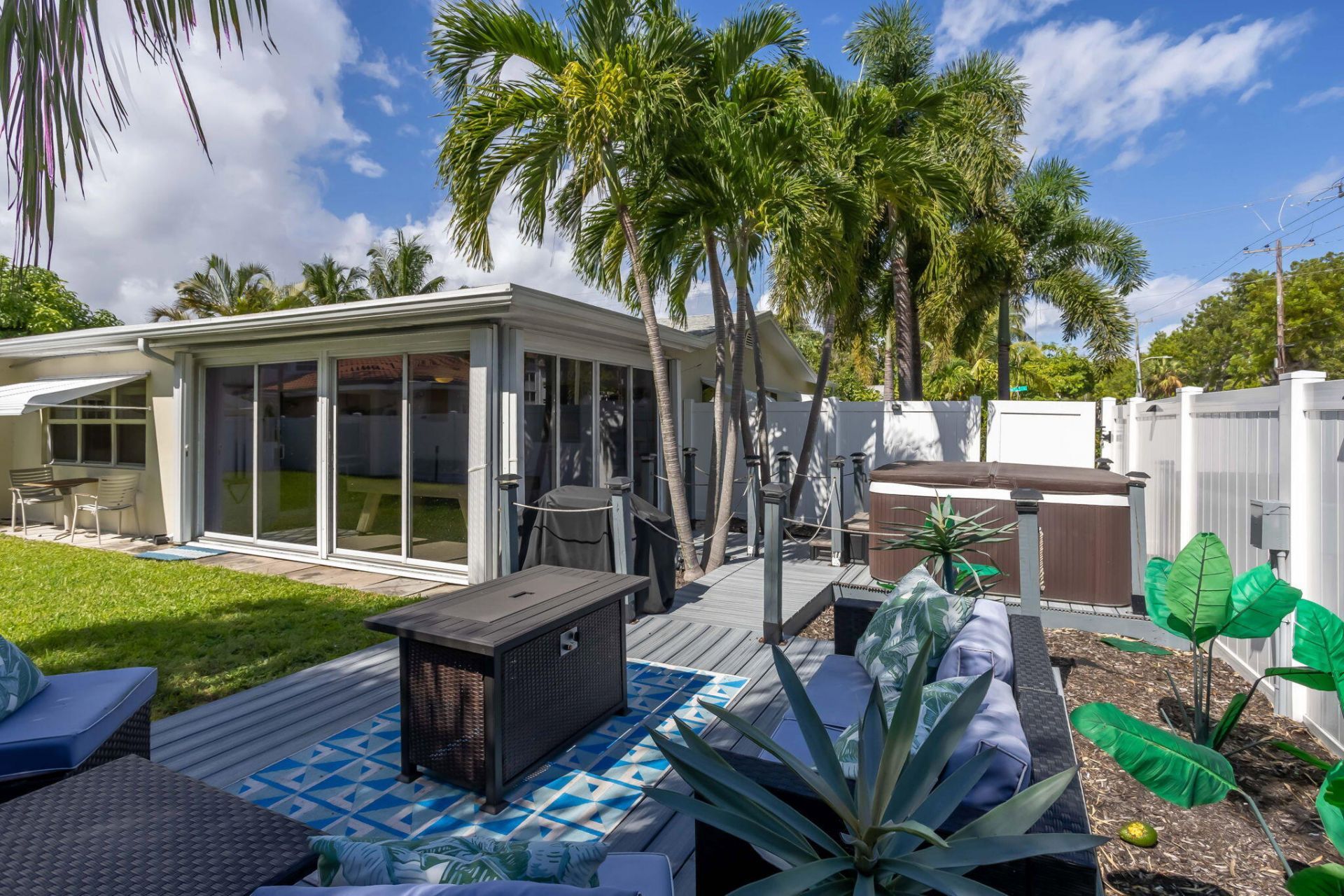 103 16th Avenue South, Lake Worth Beach, FL 33460 Photo