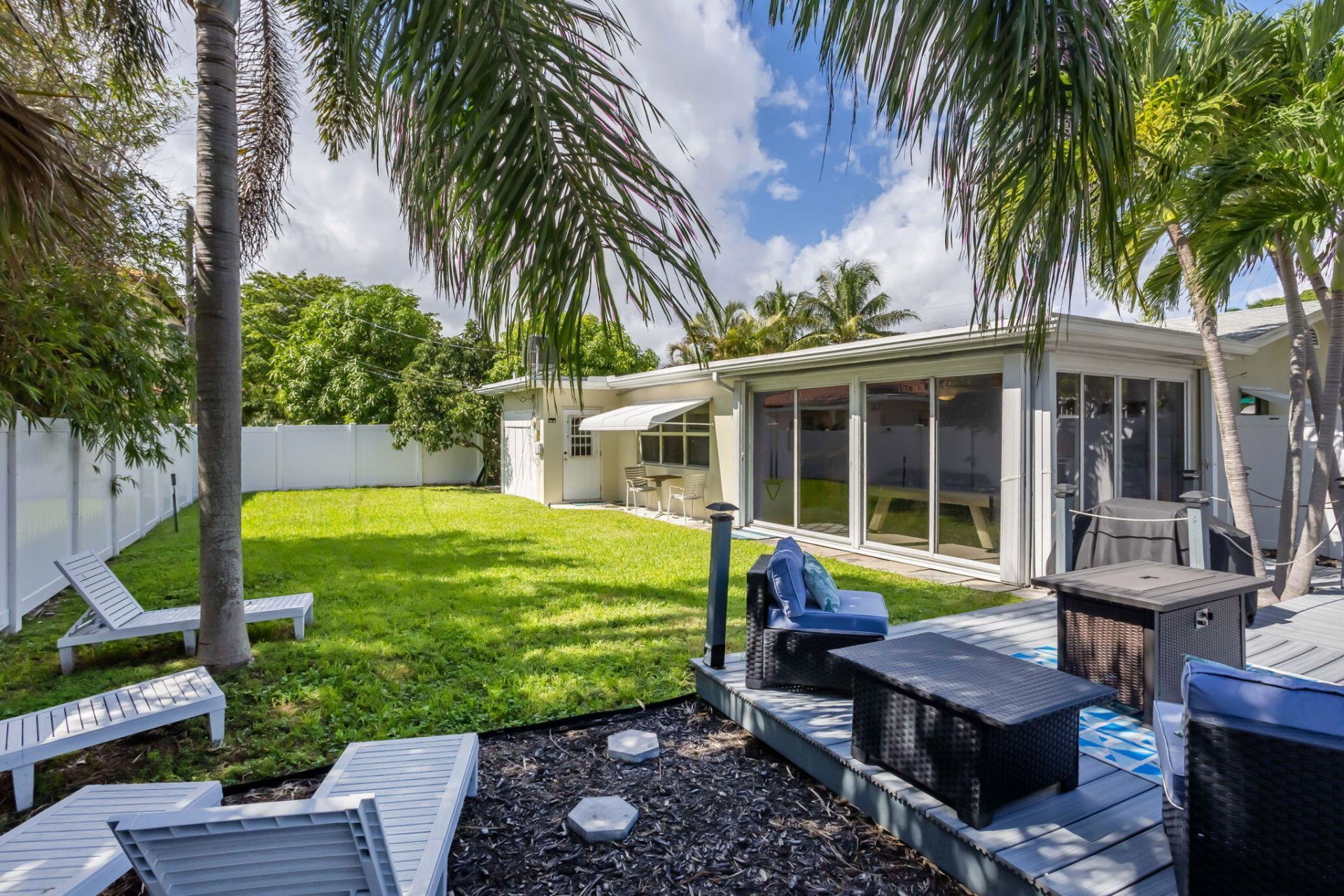 103 16th Avenue South, Lake Worth Beach, FL 33460 Photo