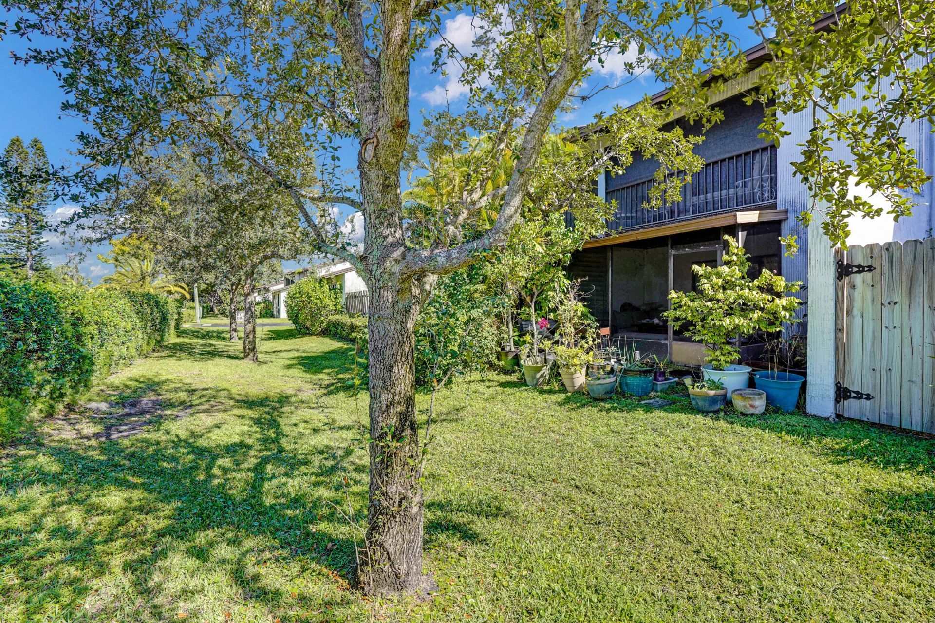 2070 Colonial Road, Unit D4, Fort Pierce, FL 34950 Photo