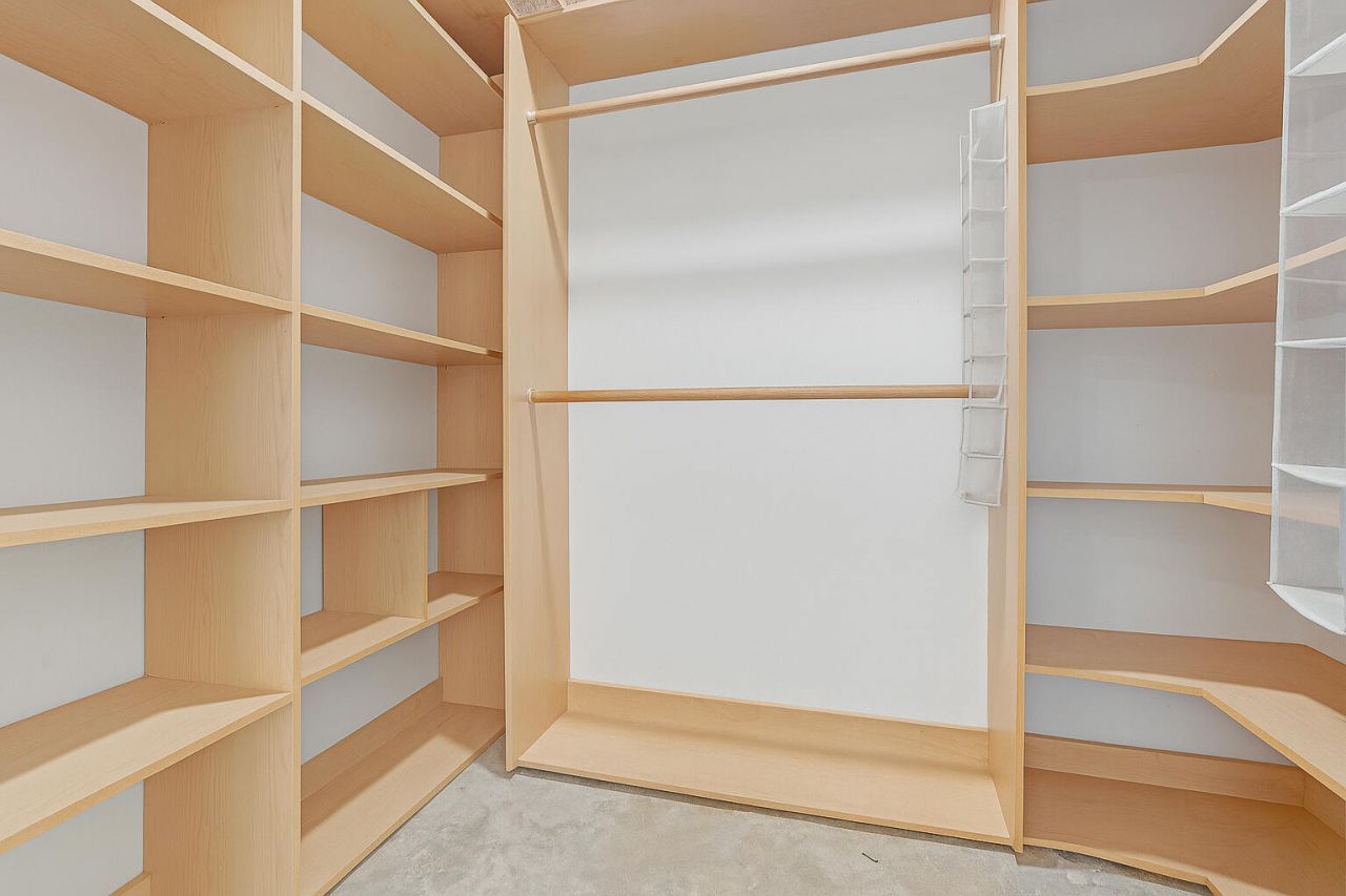 2070 Colonial Road, Unit D4, Fort Pierce, FL 34950 Photo