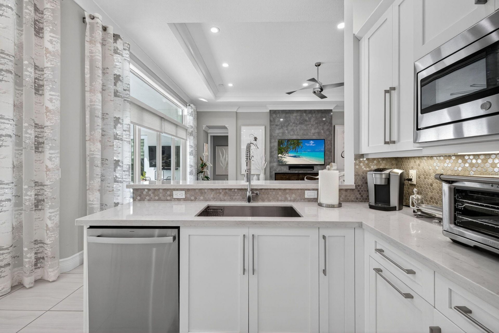 8296 Majestic Mountain Drive, Boynton Beach, FL 33473 Photo