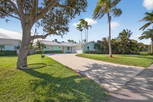 8064 SE Carlton Street, Hobe Sound, FL 33455 Photo