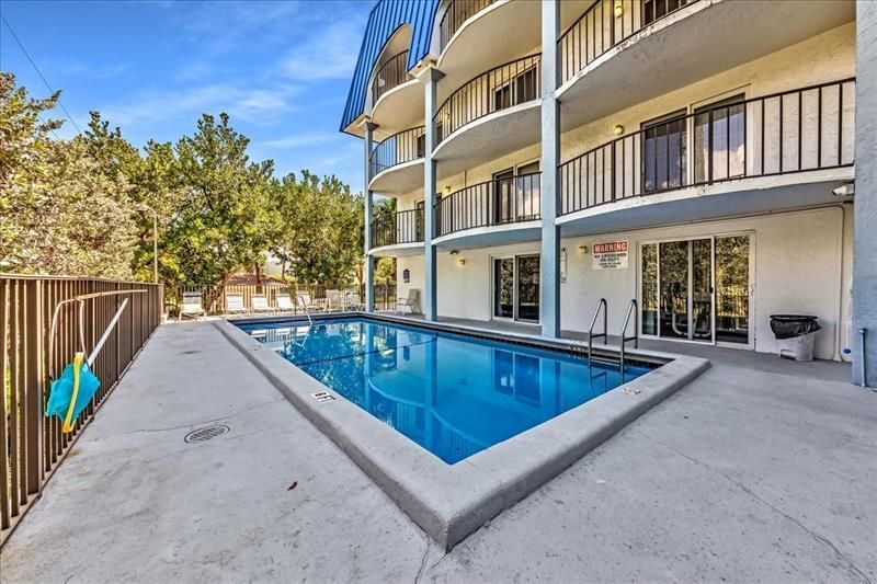 3909 N Ocean Boulevard, Unit 113, Fort Lauderdale, FL 33308 Photo