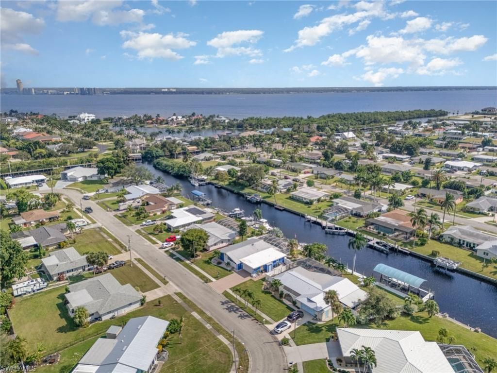 1661 Swan Ter, North Fort Myers, FL 33903 Photo