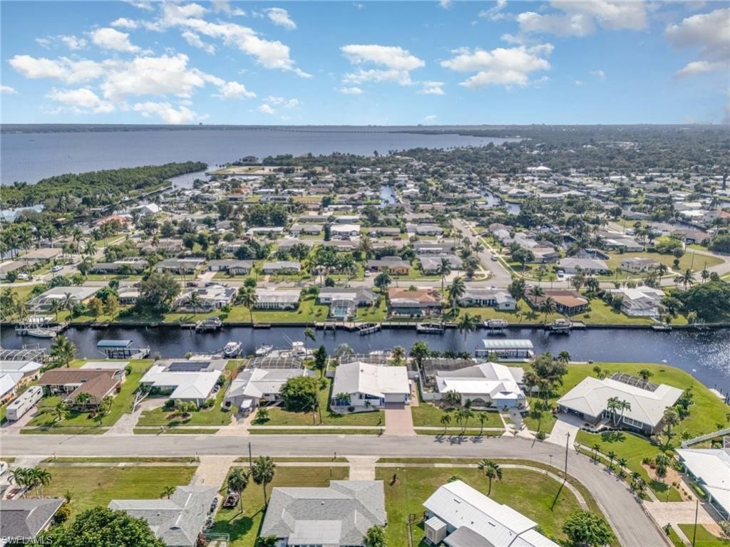 1661 Swan Ter, North Fort Myers, FL 33903 Photo