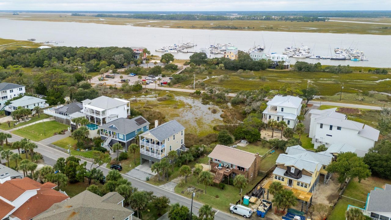 912 W Ashley Avenue Photo 93