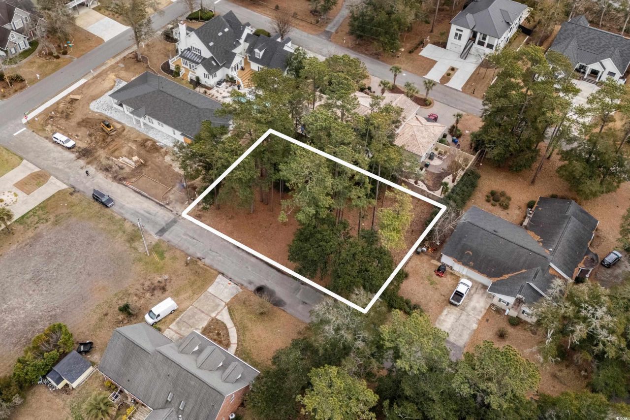 4616 Marion Circle Photo 13