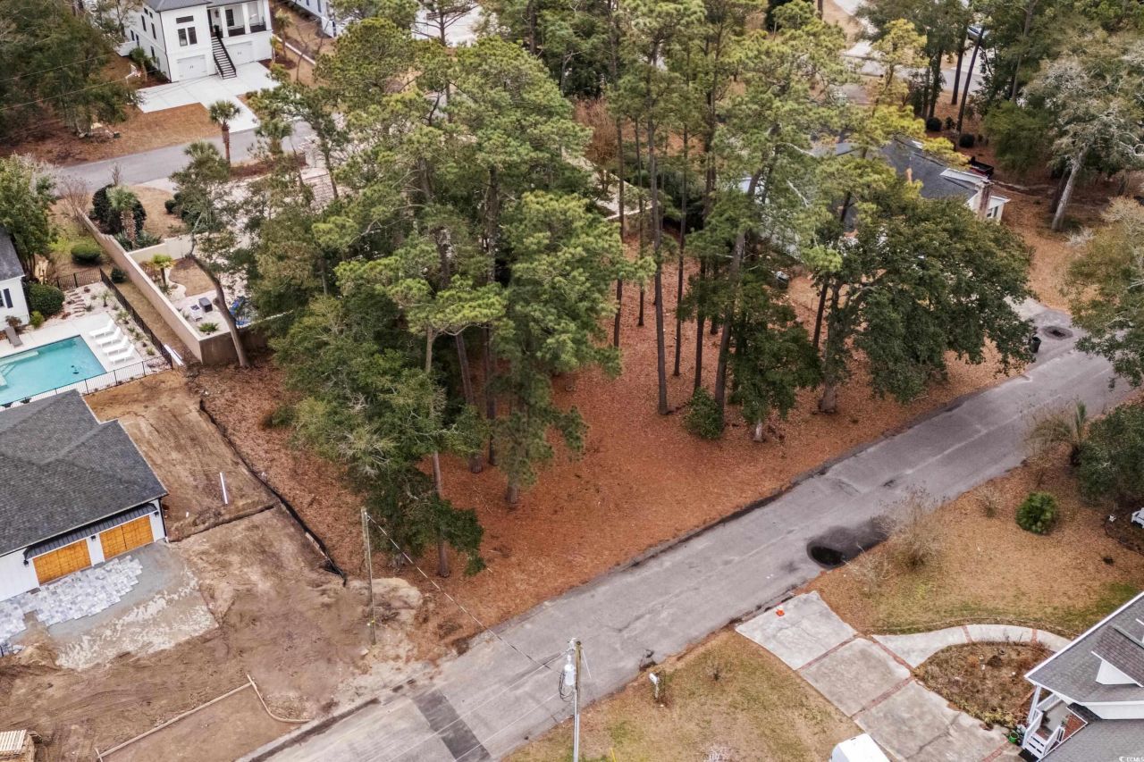 4616 Marion Circle Photo 8