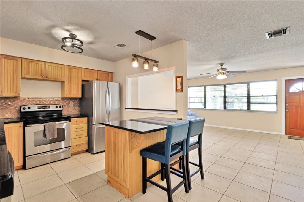 918 Bermuda Avenue, Sebastian, FL 32958 Photo