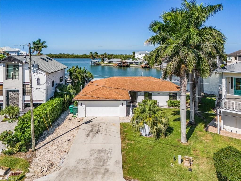 121 Jamaica Dr, Naples, FL 34113 Photo