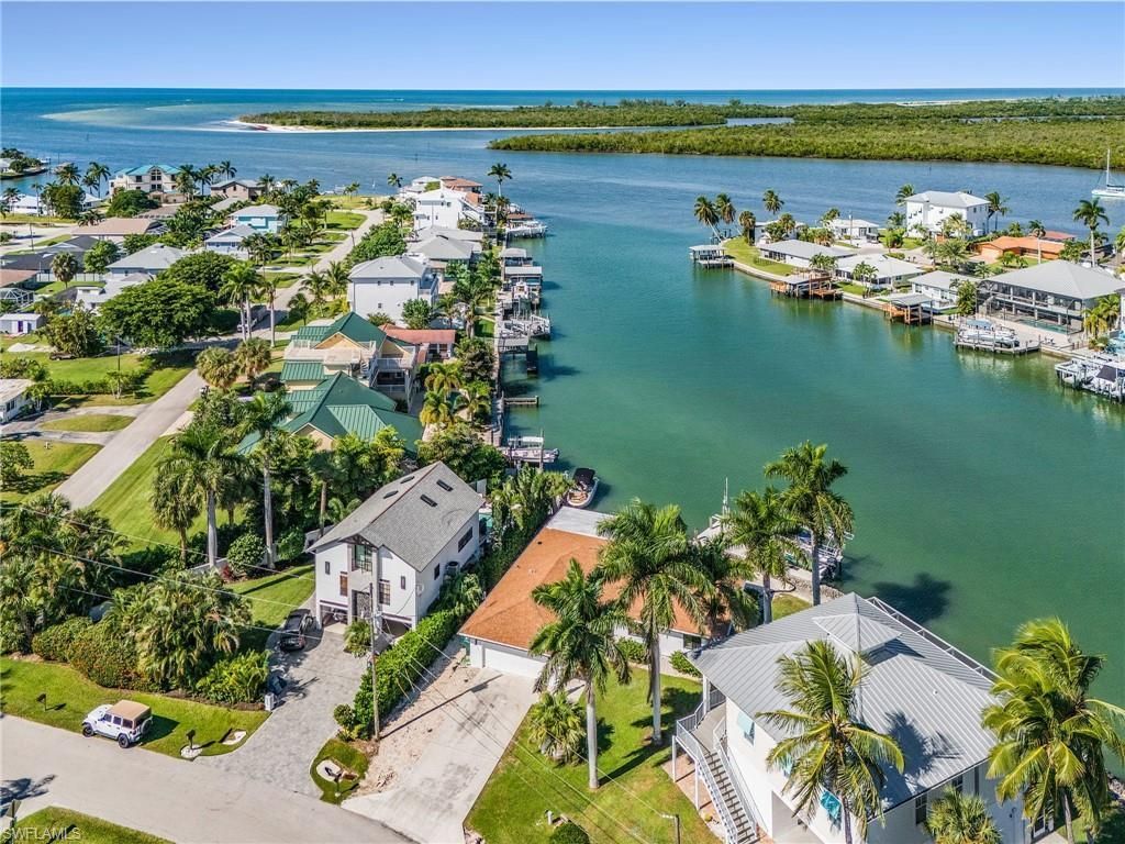 121 Jamaica Dr, Naples, FL 34113 Photo