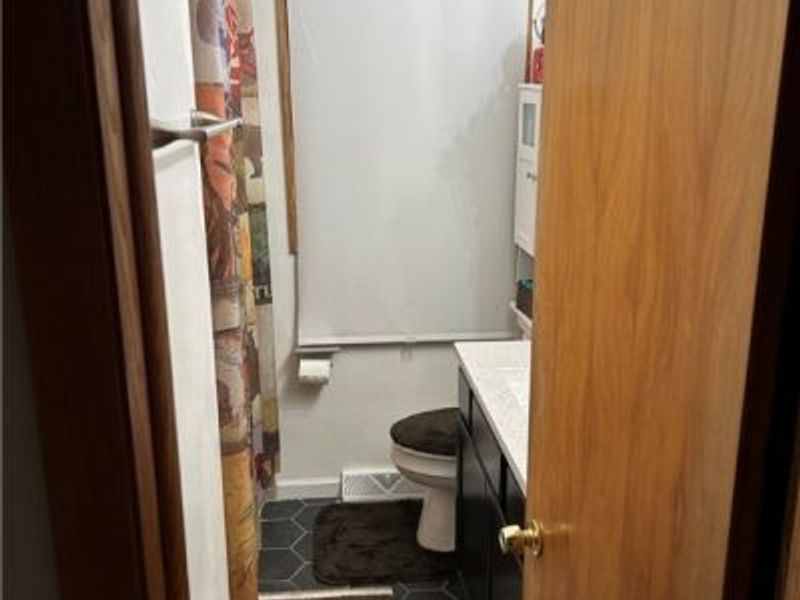 8470 Shadyview Avenue NW, Clinton, OH 44216 Photo 12