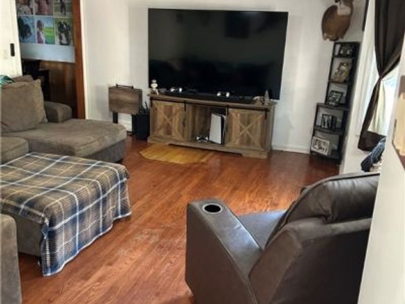 8470 Shadyview Avenue NW, Clinton, OH 44216 Photo 5