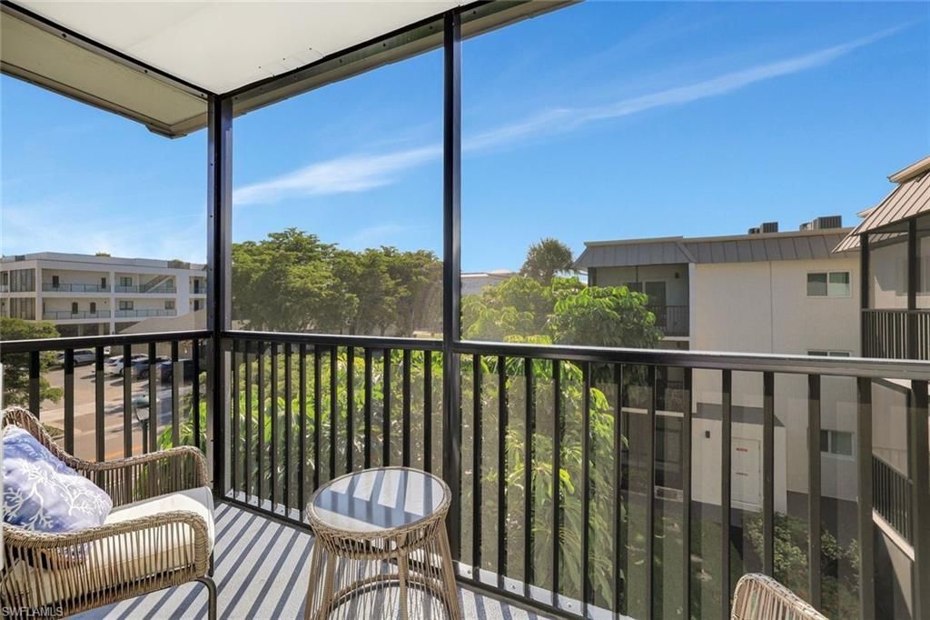 766 Central Ave, Unit 304, Naples, FL 34102 Photo