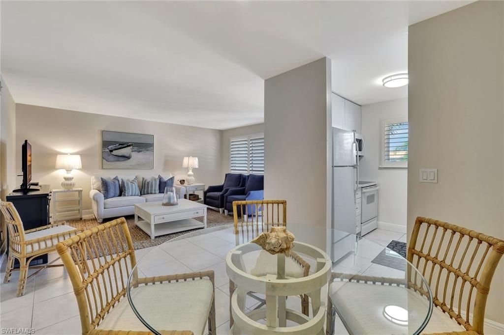 766 Central Ave, Unit 304, Naples, FL 34102 Photo