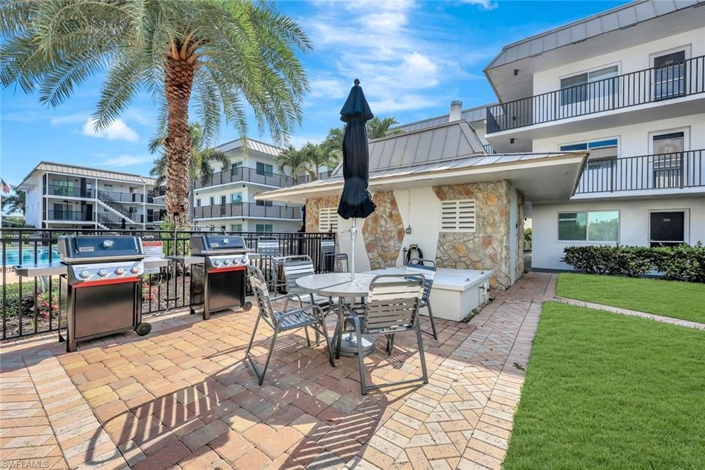 766 Central Ave, Unit 304, Naples, FL 34102 Photo