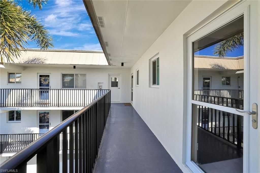 766 Central Ave, Unit 304, Naples, FL 34102 Photo