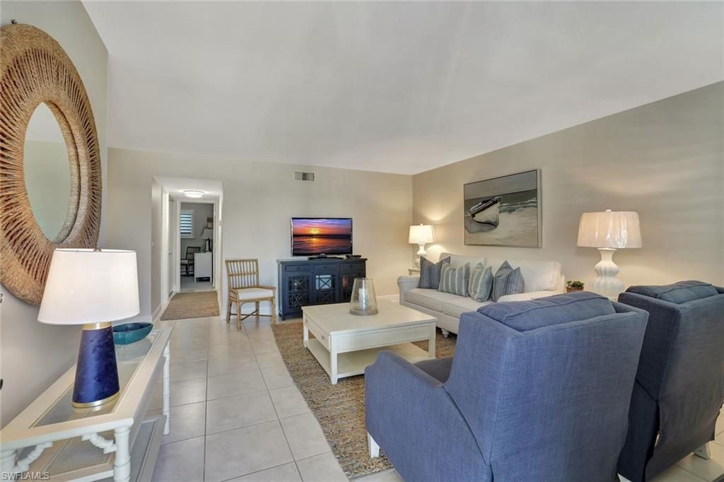 766 Central Ave, Unit 304, Naples, FL 34102 Photo