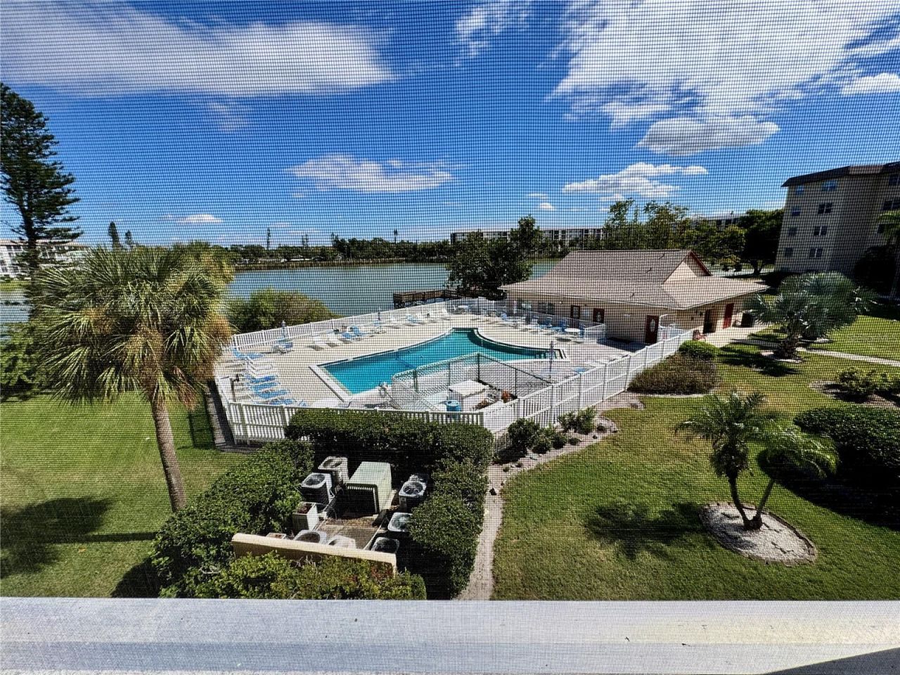 3927 Lake Bayshore Drive, Unit F312, Bradenton, FL 34205 Photo