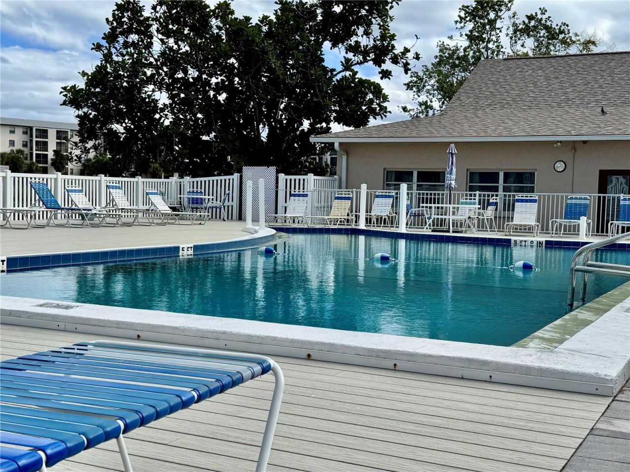 3927 Lake Bayshore Drive, Unit F312, Bradenton, FL 34205 Photo