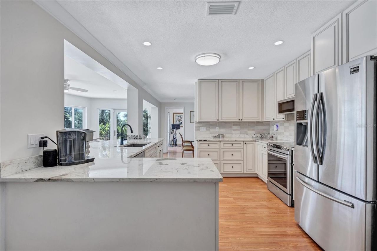 6962 Belgrave Drive, Sarasota, FL 34242 Photo