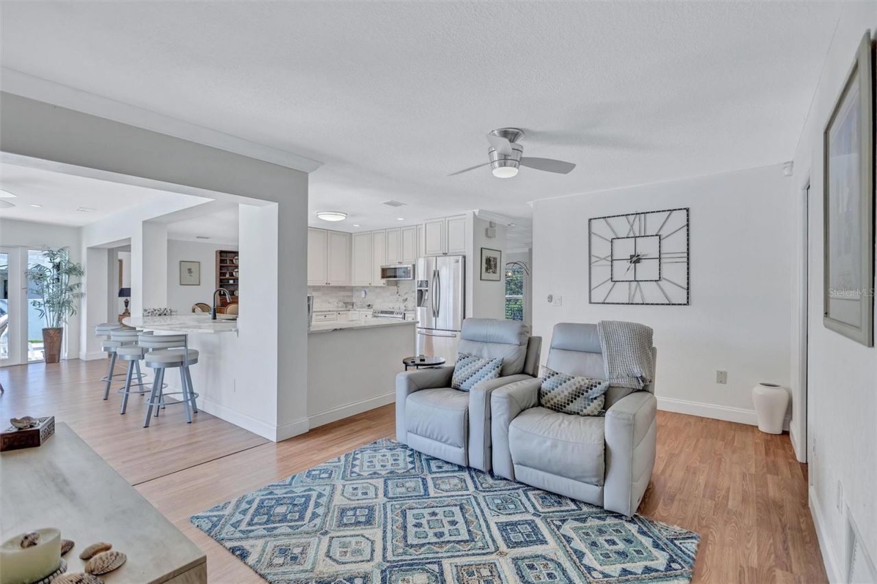 6962 Belgrave Drive, Sarasota, FL 34242 Photo