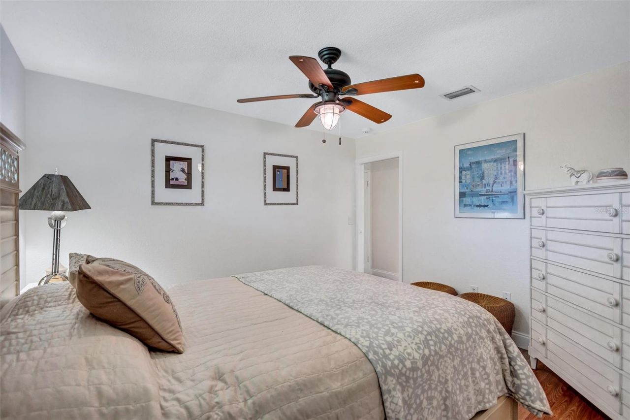 6962 Belgrave Drive, Sarasota, FL 34242 Photo