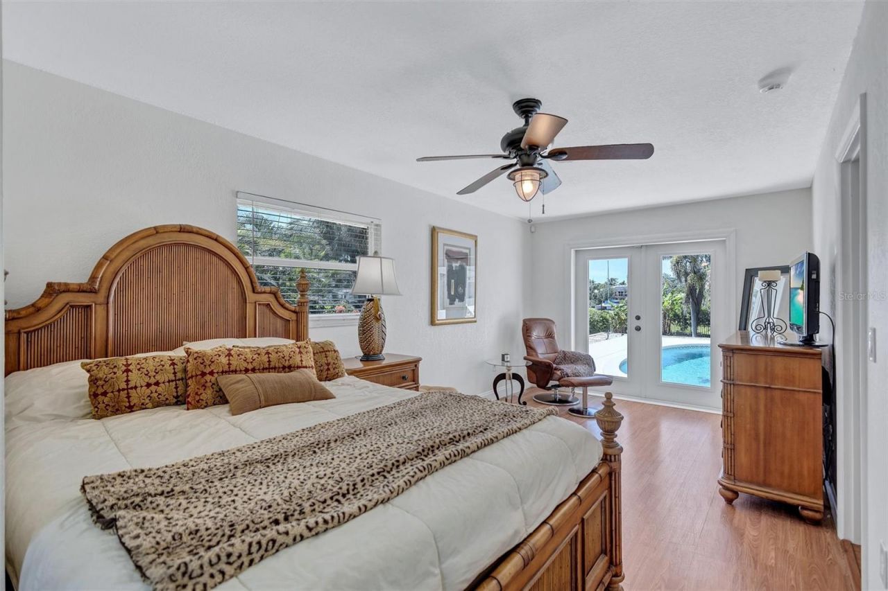 6962 Belgrave Drive, Sarasota, FL 34242 Photo