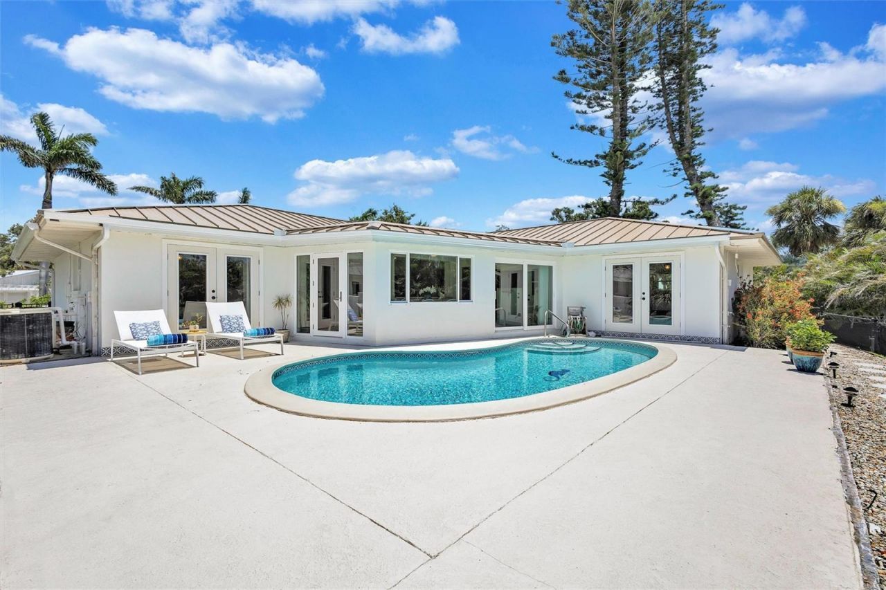 6962 Belgrave Drive, Sarasota, FL 34242 Photo