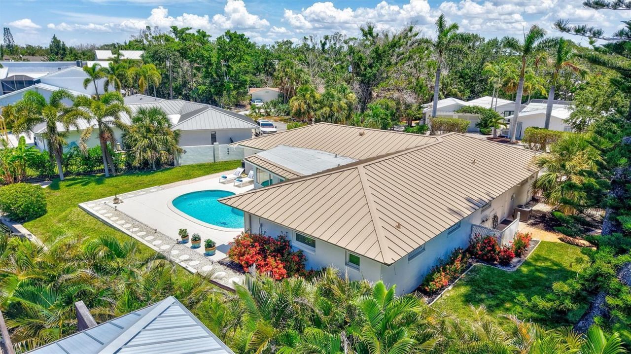 6962 Belgrave Drive, Sarasota, FL 34242 Photo