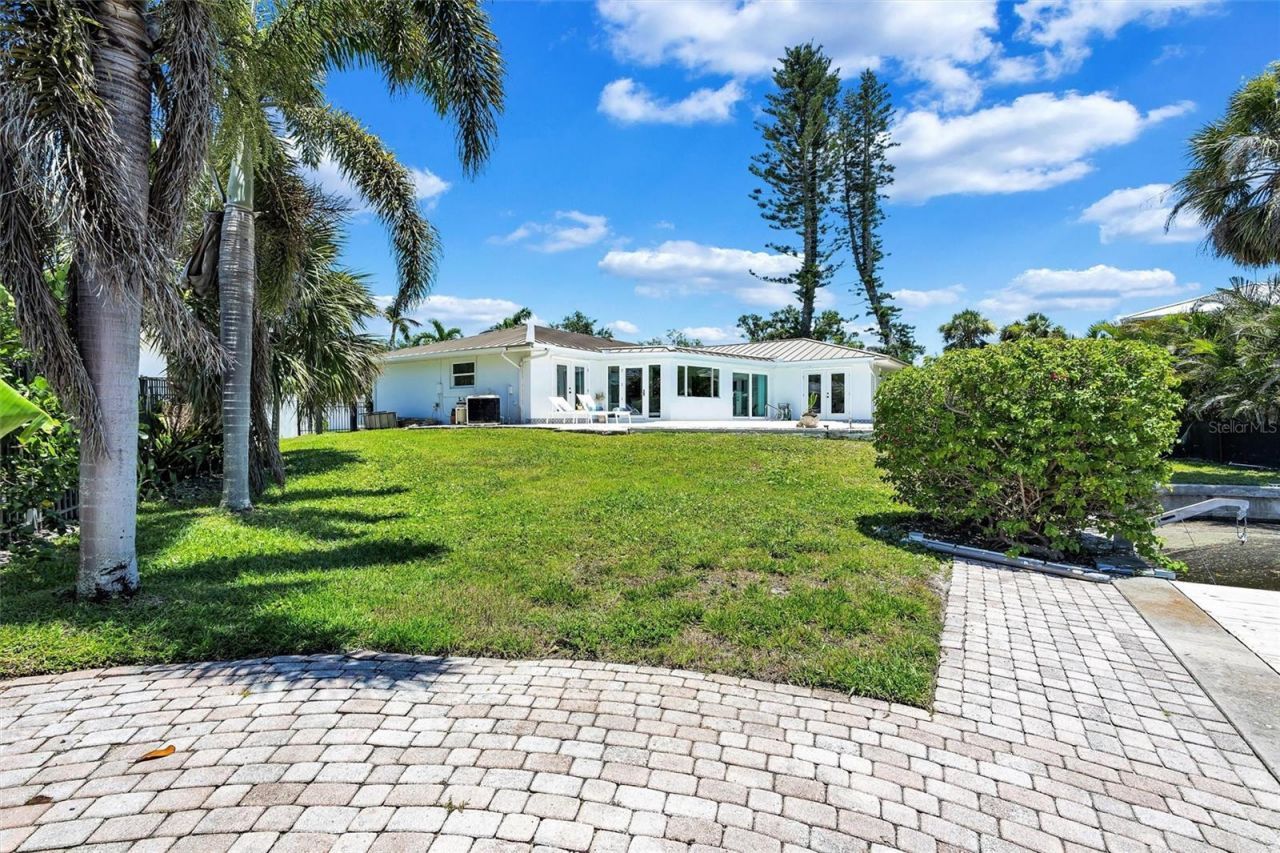 6962 Belgrave Drive, Sarasota, FL 34242 Photo