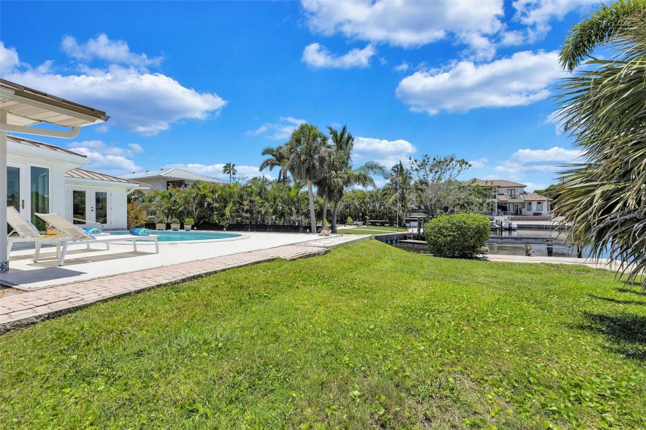 6962 Belgrave Drive, Sarasota, FL 34242 Photo