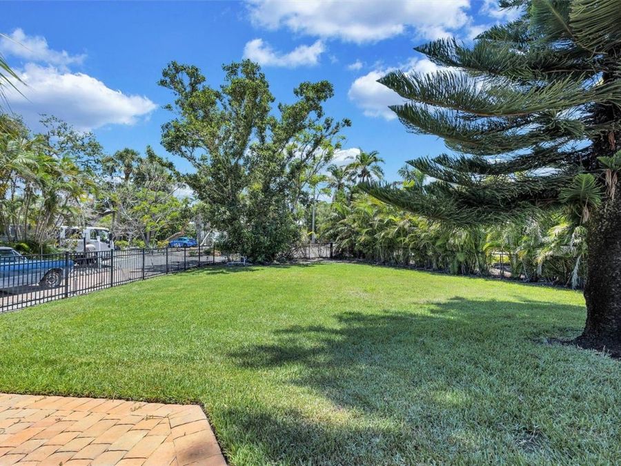 Property Image 73