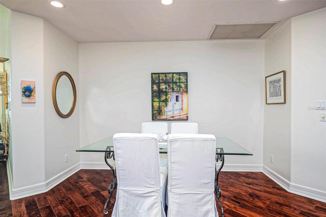 340 S Palm Avenue, Unit 11, Sarasota, FL 34236 Photo