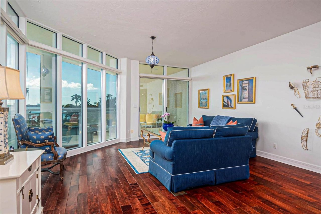 340 S Palm Avenue, Unit 11, Sarasota, FL 34236 Photo