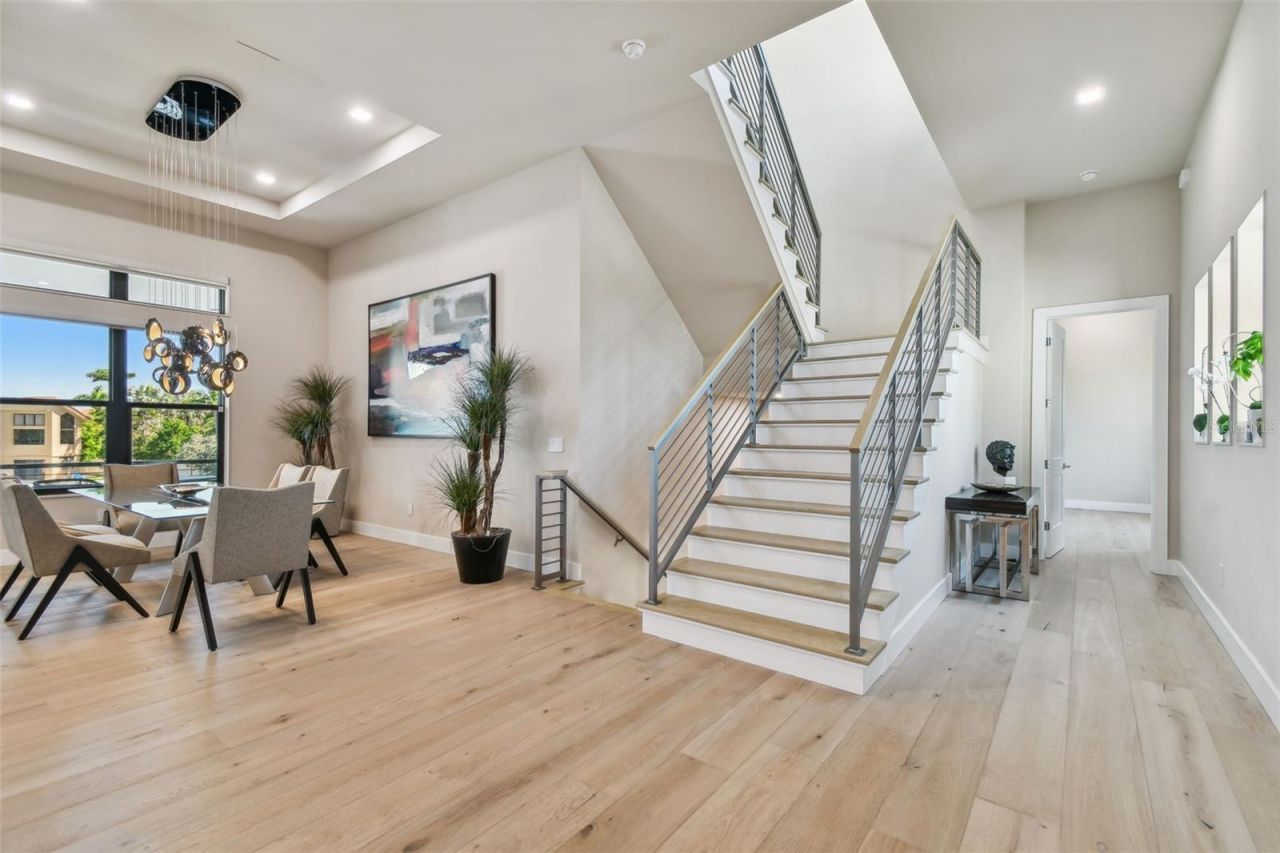 105 9th Street E, Tierra Verde, FL 33715 Photo