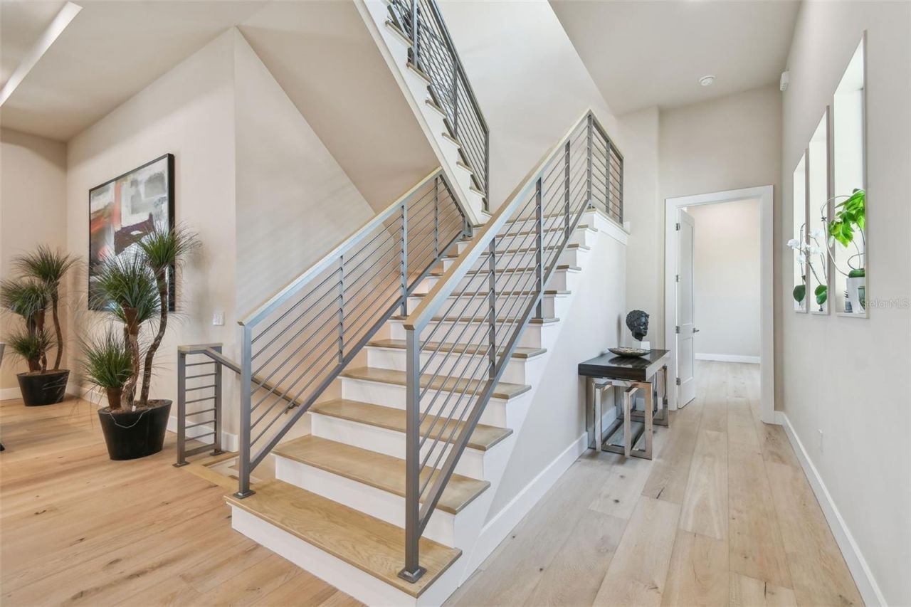 105 9th Street E, Tierra Verde, FL 33715 Photo