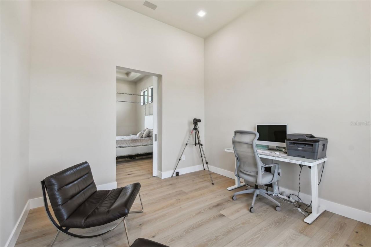 105 9th Street E, Tierra Verde, FL 33715 Photo