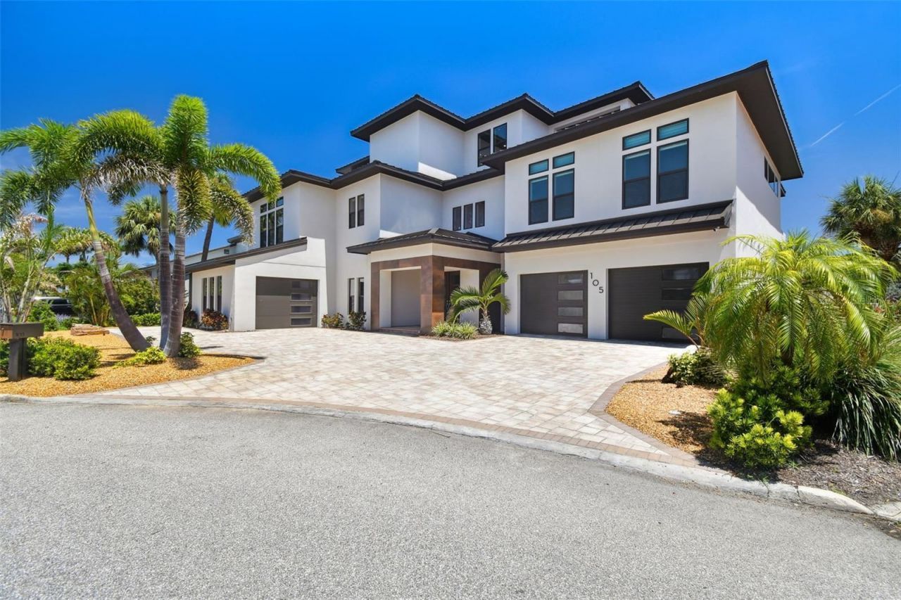 105 9th Street E, Tierra Verde, FL 33715 Photo